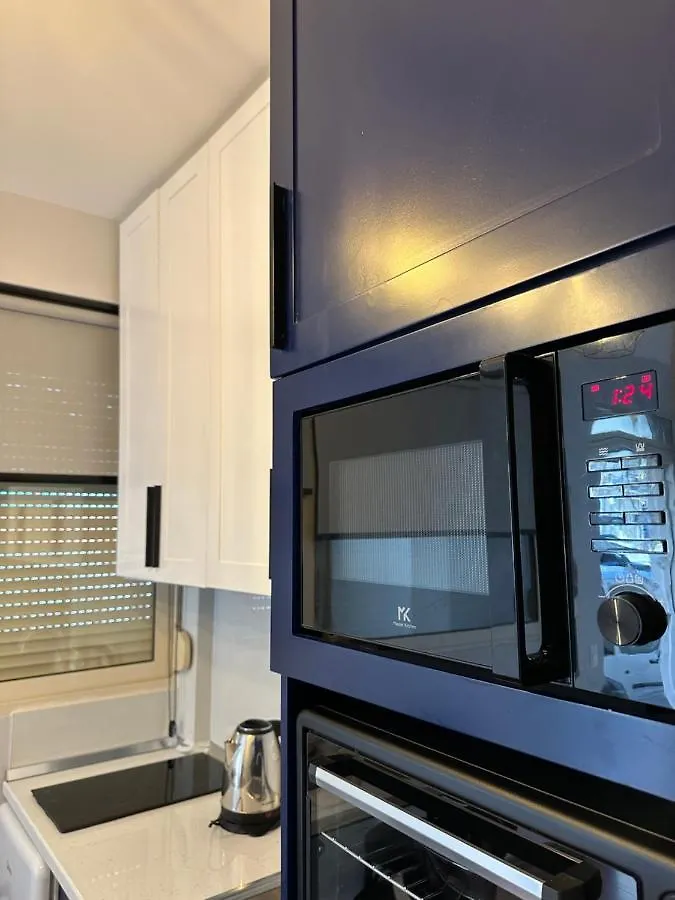 4Seasonsgea , Studio Apartment In Heart Of Tirana