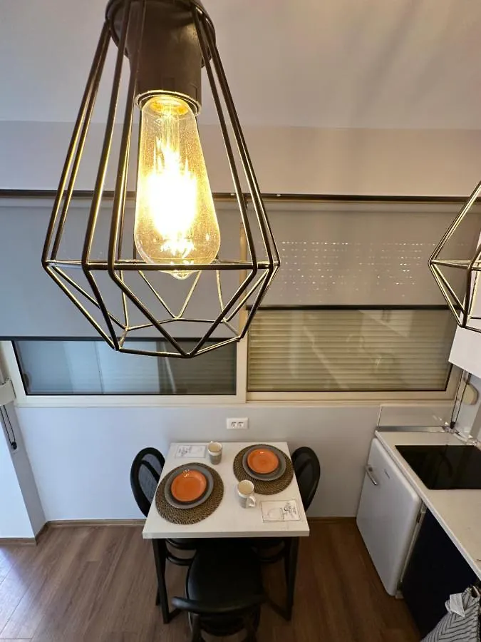 4Seasonsgea , Studio Apartment In Heart Of Tirana